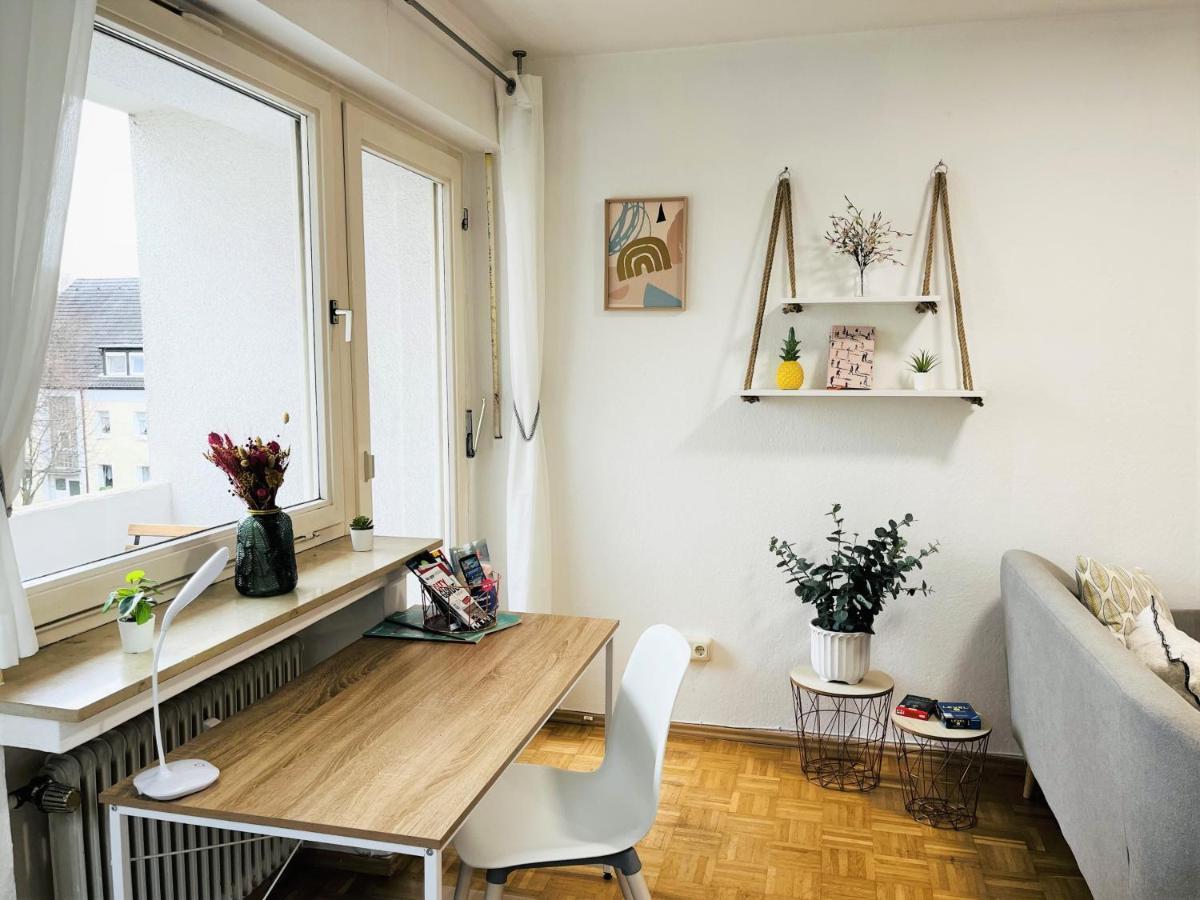 Stylisches / Netflix / Balkon * Bochum